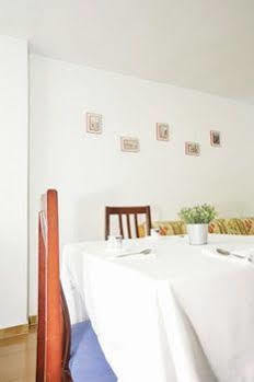 Rentalmar Decathlon Apartment